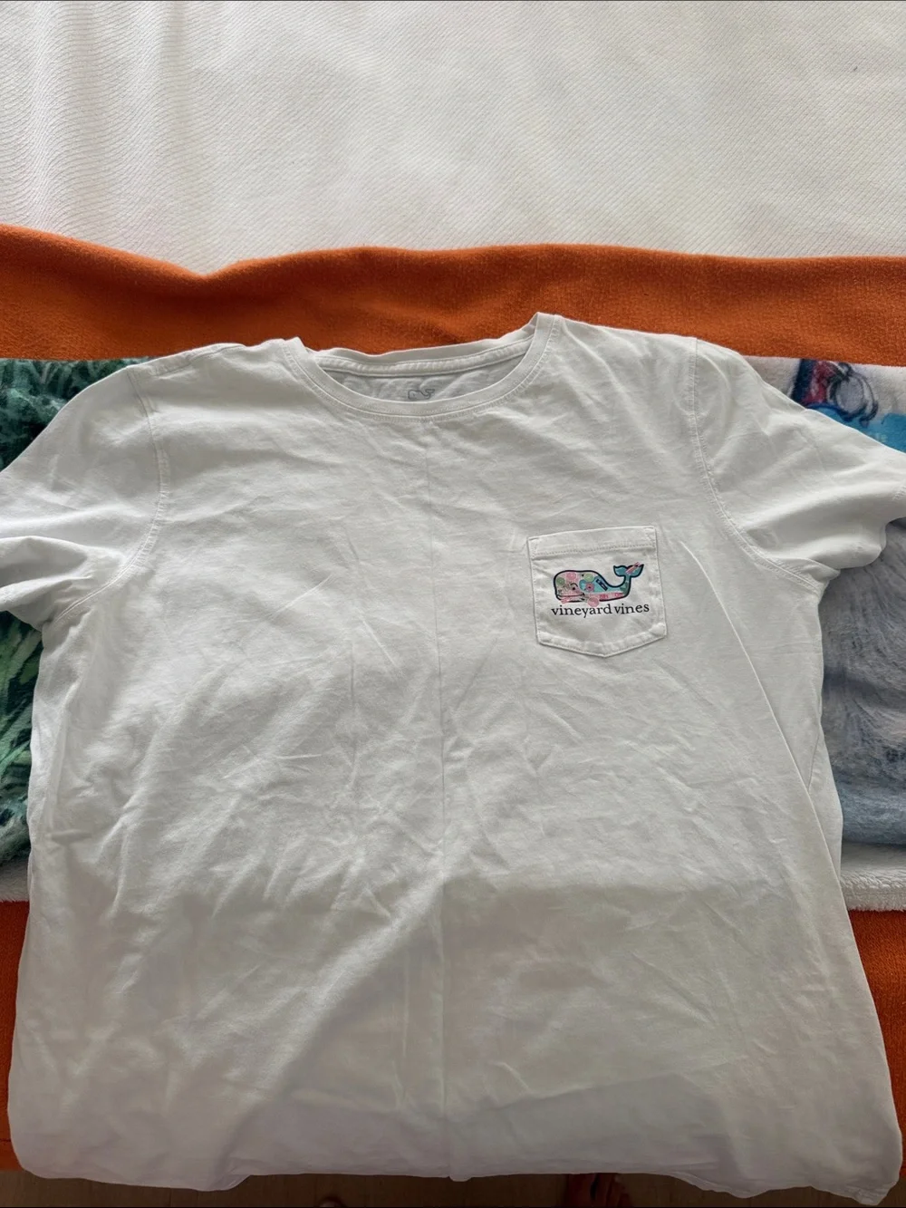 Vineyard Vines White Pocket Tee with Colorful Whale